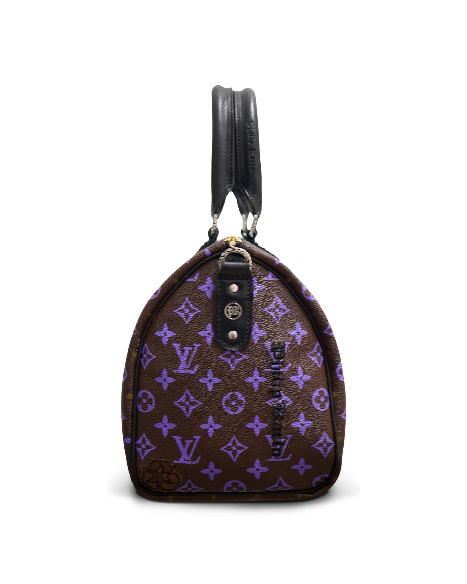 LV Speedy by Philip Karto, model Rainbow from the PK-02 edition, lateral detail of the bag with PK grommet on the purple side