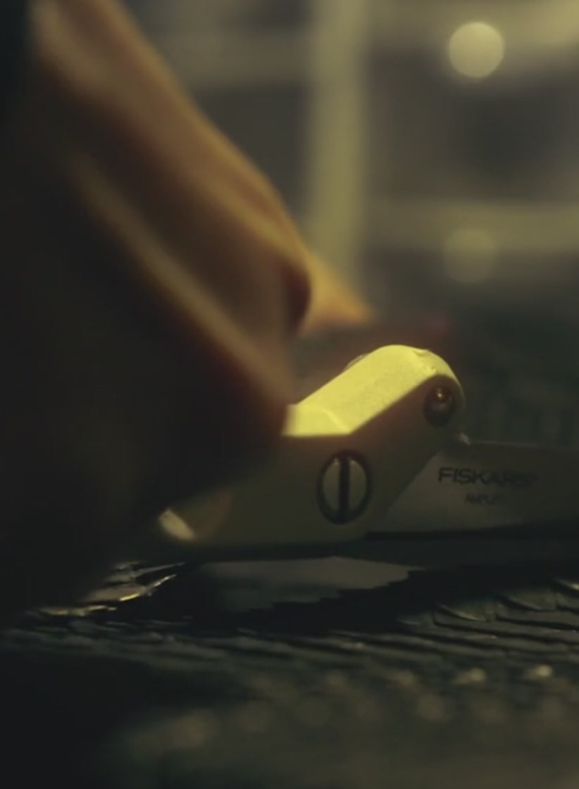 Short video of the Philip Karto Atelier restoration and luxury crastion process in video